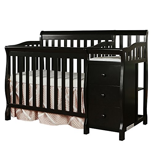 Dream on Me Jayden 4-in-1 Mini Convertible Crib At Chan...