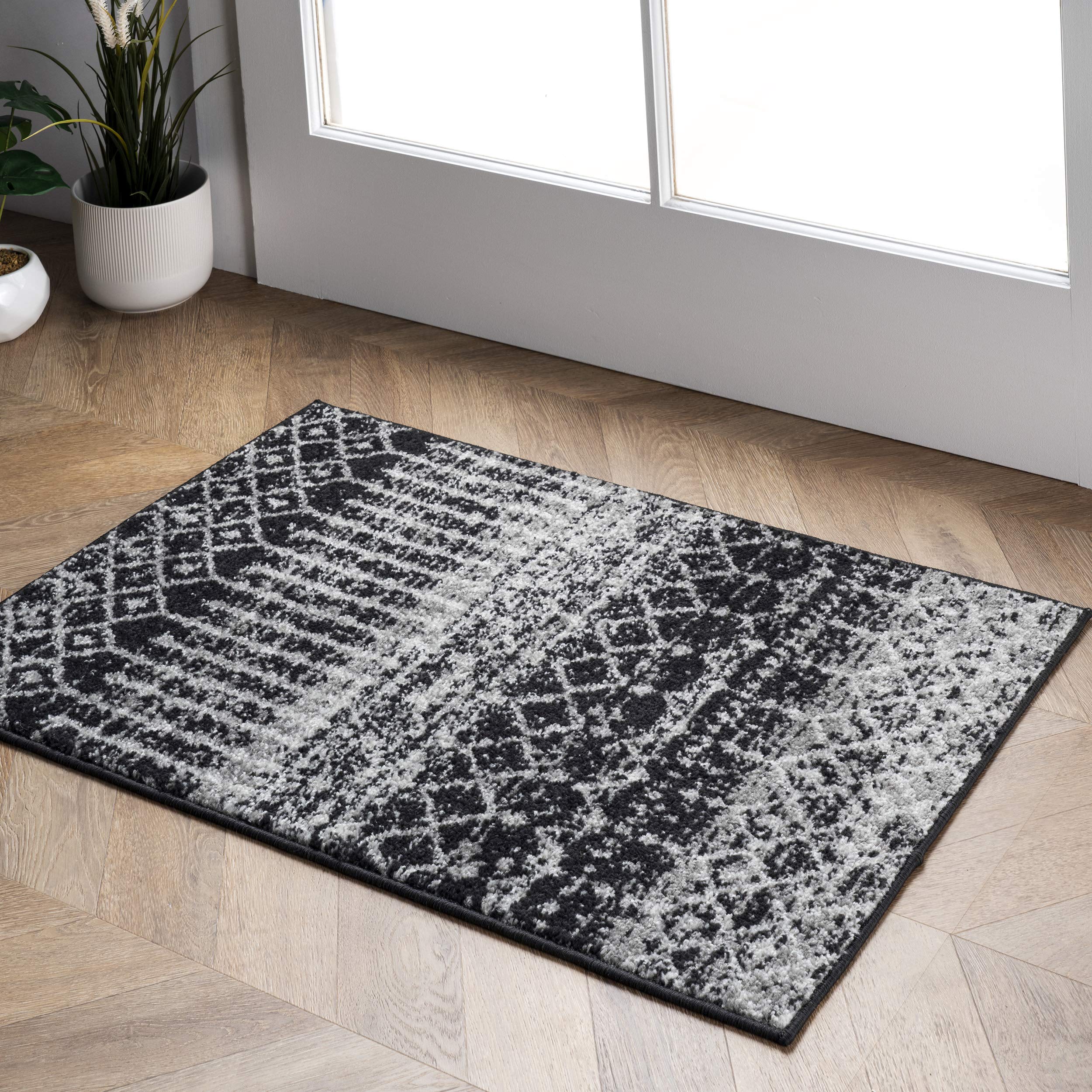 NuLoom Zola Geometric Moroccan Area Rug